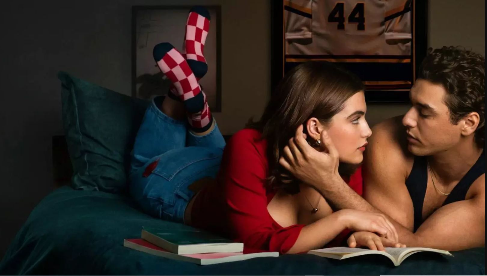 مسلسل Off Campus الموسم الاول الحلقة 8 مترجمة و الاخيرة